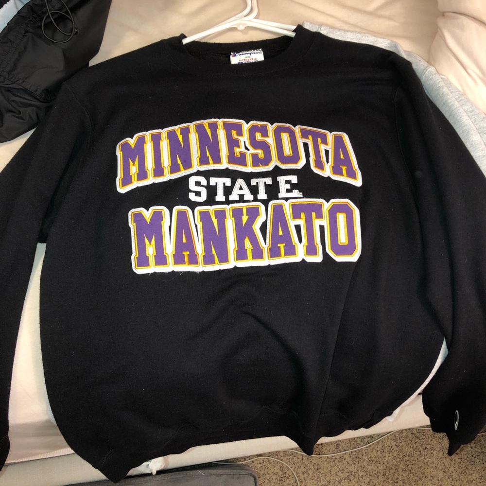 Minnesota State Mankato crewneck